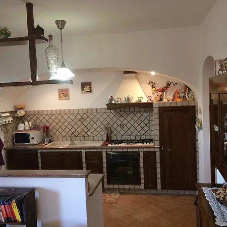 ゲストハウス Ettorina - Poggio Mirteto